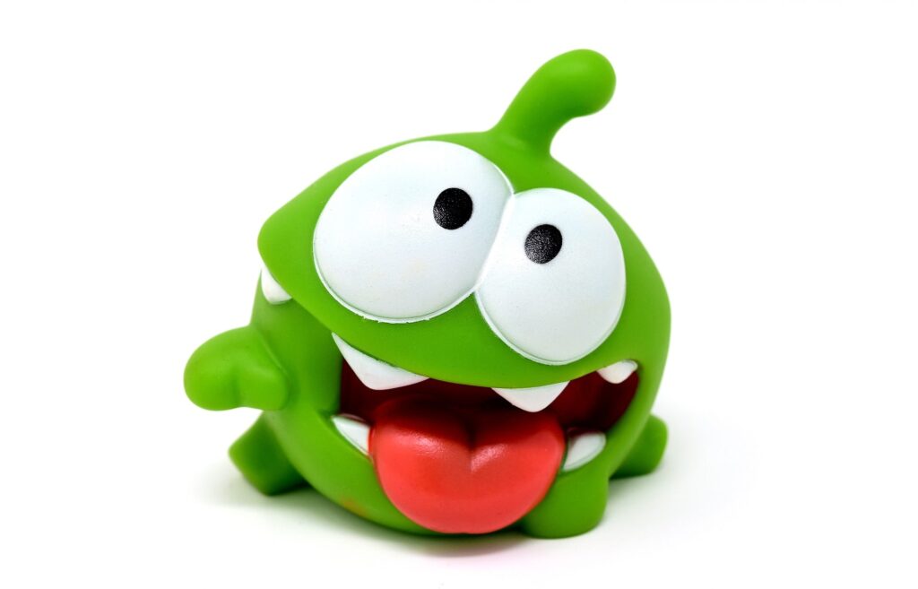 Герой известной мобильной игры Cut the Rope